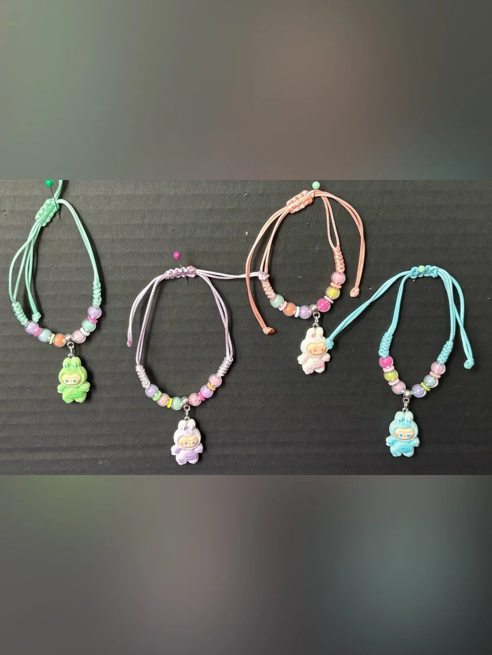 Labubu assorted 16